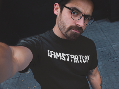 IAMSTARTUP T-Shirt Selfie Male